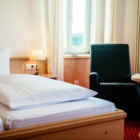 Deutenhof Hotel, Restaurant & Veranstaltung باد أباخ المظهر الخارجي الصورة